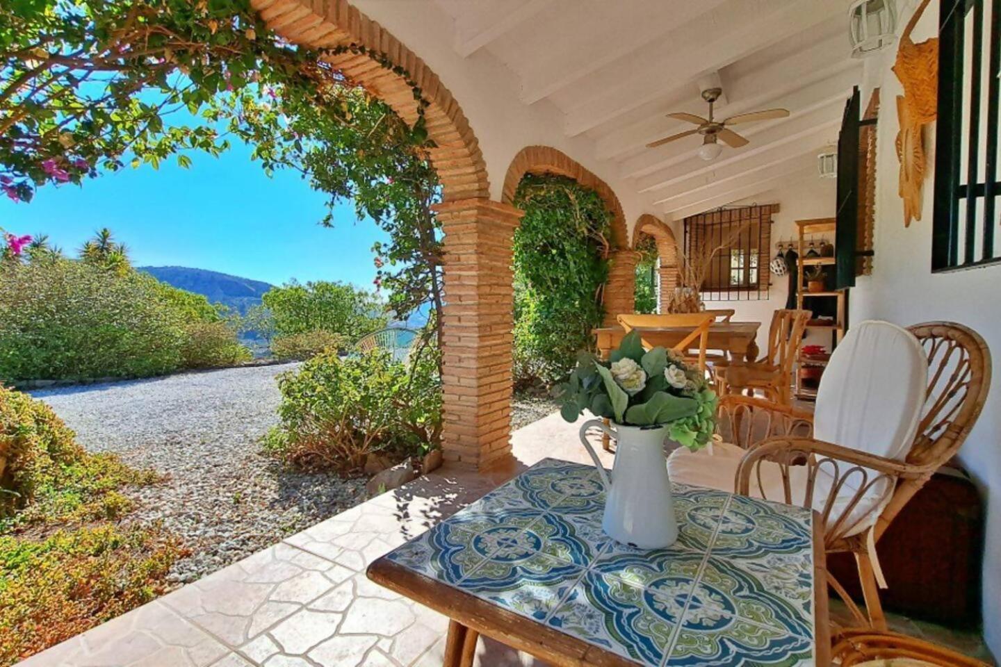 La Perla Andaluza Villa Alcaucín Exteriör bild